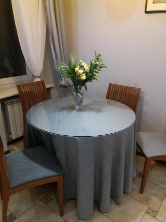 Apartment U Lidii In Center Of Kiev Near Railways Station 外观 照片