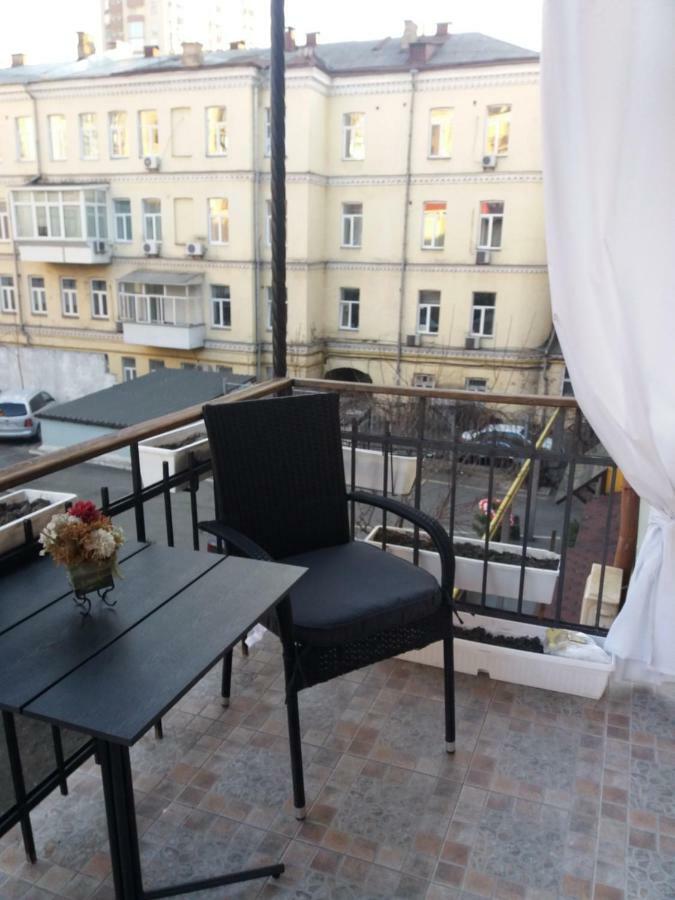 Apartment U Lidii In Center Of Kiev Near Railways Station 客房 照片